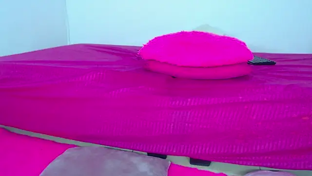 Milytylor online show from March 2026 02:29:02 AM