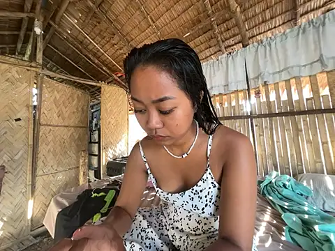 Snapshot of Juliet_official_pro chatting on April 2026 11:47:02 PM Juliet official pro online show from April 2026 11:47:02 PM