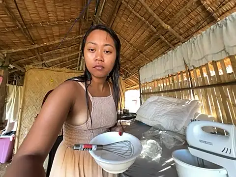 Snapshot of Juliet_official_pro chatting on May 2026 11:46:01 PM Juliet official pro online show from May 2026 11:46:01 PM