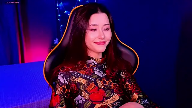 Snapshot of RedMidnight chatting on January 2026 08:43:02 PM RedMidnight online show from January 2026 08:43:02 PM