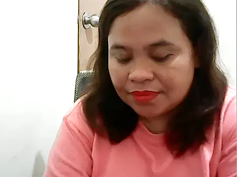 cutechubby online show from April 2026 10:32:01 AM