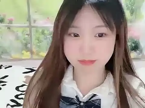 Poppy13 online show from November 2025 02:39:01 PM