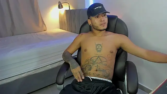 Snapshot of master_evil07 chatting on November 2025 05:21:02 AM master evil07 online show from November 2025 05:21:02 AM