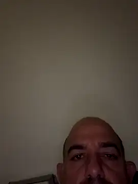 Laufla online show from November 2025 11:05:01 PM