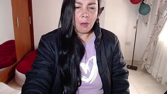 vivian-milf online show from November 2025 01:23:01 PM