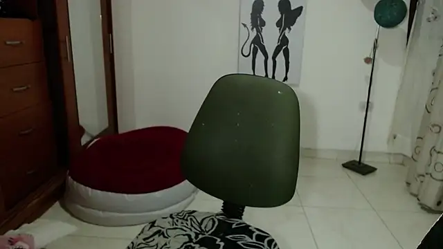 vivian-milf online show from March 2026 11:31:02 PM