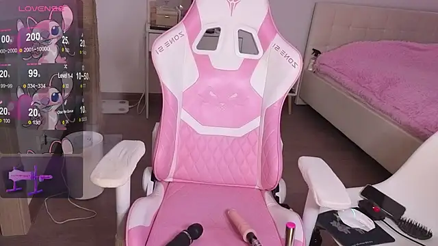 fuckmolly online show from November 2025 02:47:02 AM