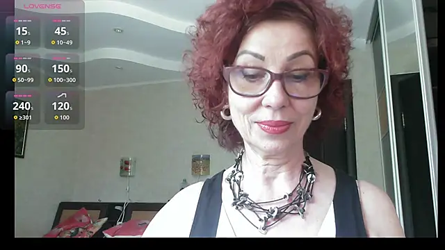 Snapshot of Kelly_Flurr chatting on June 2026 10:28:02 AM Kelly Flurr online show from June 2026 10:28:02 AM