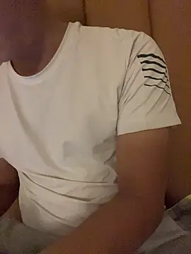 nicky0902 online show from November 2025 04:08:02 PM