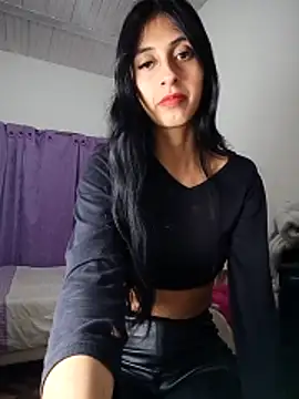 Snapshot of Im_Kloe chatting on January 2026 02:03:01 AM Im Kloe online show from January 2026 02:03:01 AM