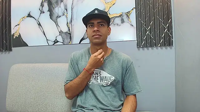 MARCO SPENCER online show from November 2025 12:40:01 PM