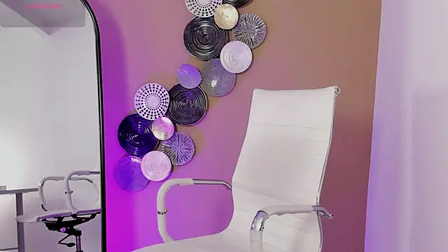 luna cute   online show from December 2025 07:53:01 PM