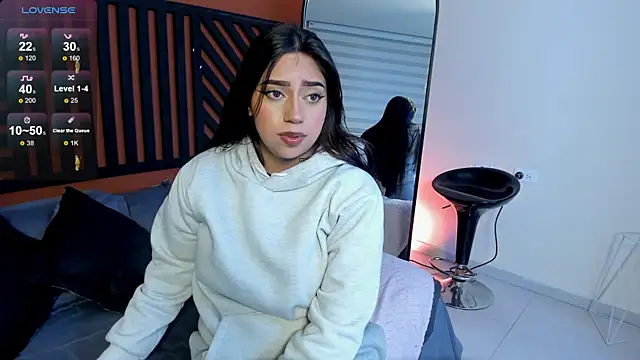 Snapshot of luna_cute__ chatting on June 2026 09:14:02 PM luna cute online show from June 2026 09:14:02 PM