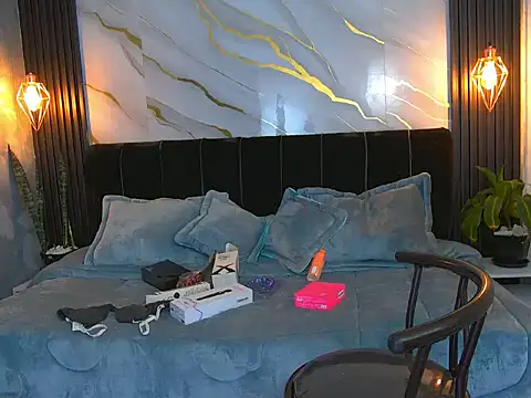 Dark Dominika online show from April 2026 01:00:02 PM