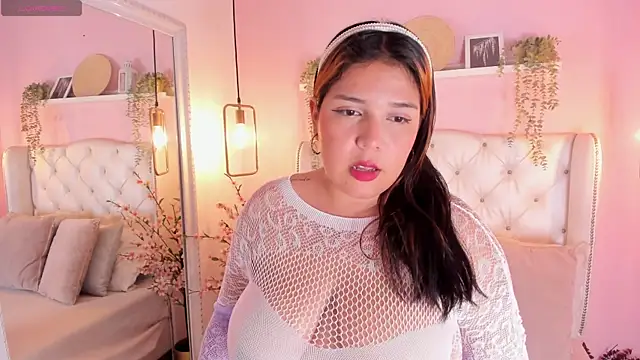 AmberHarpper online show from March 2026 08:59:02 PM