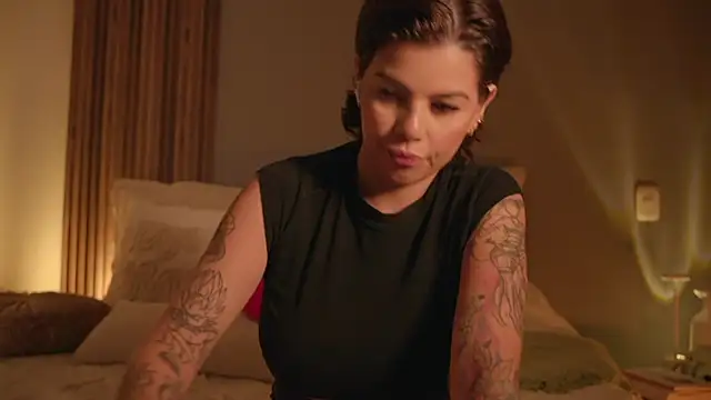 ammberjay online show from February 2026 10:04:01 PM