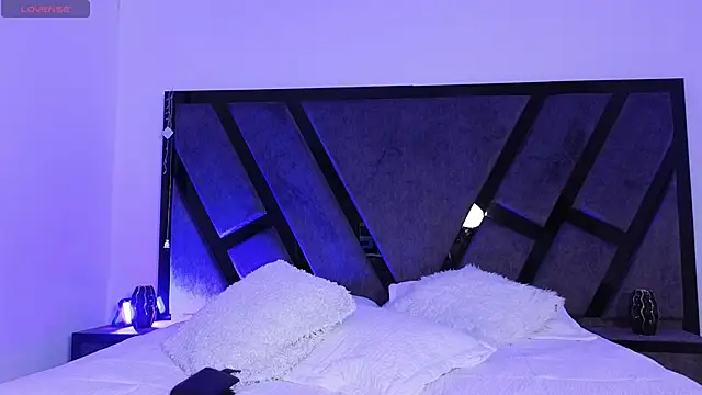 Paulo 527 online show from April 2026 07:03:02 AM