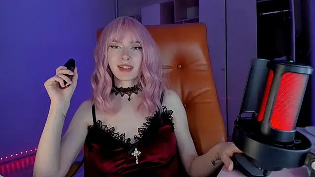 Mistress Iris online show from May 2026 04:02:01 PM