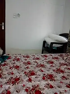 Cute Girl 27 online show from February 2026 04:35:02 AM