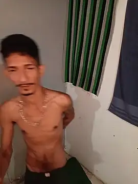 Snapshot of theyllorwillian chatting on May 2026 02:03:01 PM theyllorwillian online show from May 2026 02:03:01 PM