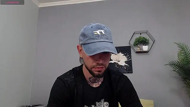 KaneHunter online show from May 2026 12:30:02 AM