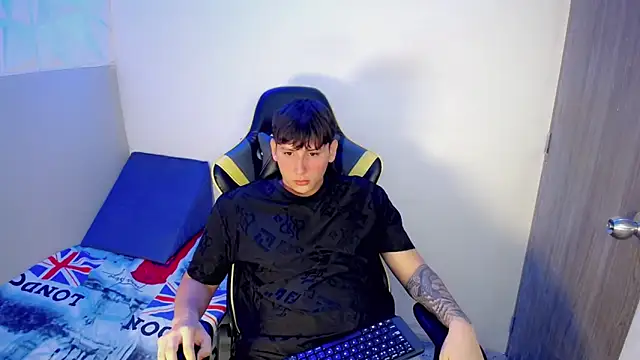 d moneyy  online show from March 2026 08:59:02 PM