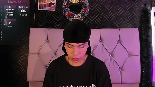 Prince Apolo online show from December 2025 08:58:01 PM