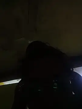 qaarlyfogosa online show from December 2025 08:57:01 PM