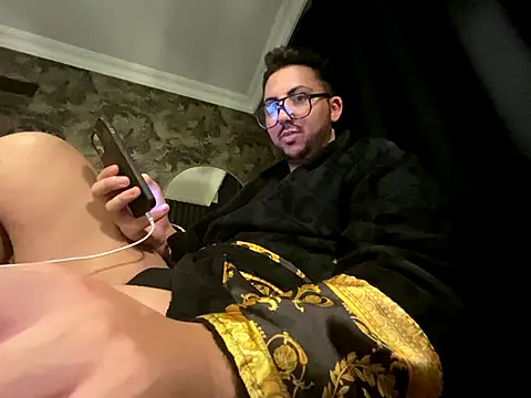 mcylzsd online show from November 2025 10:35:01 PM