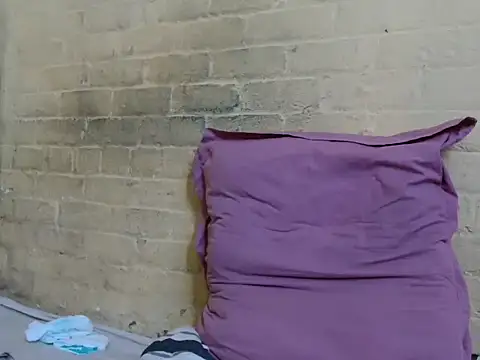 Arialsirean online show from December 2025 04:53:02 AM