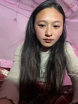 Mayli2x online show from December 2025 12:58:01 PM