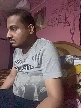 Saxymood1111 online show from April 2026 03:31:02 PM