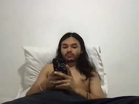 Lukathin online show from December 2025 11:32:01 PM