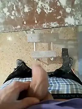 Snapshot of nofaceloverss chatting on November 2025 02:31:02 PM nofaceloverss online show from November 2025 02:31:02 PM