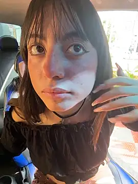 Snapshot of Mia_fiire chatting on December 2025 07:08:02 PM Mia fiire online show from December 2025 07:08:02 PM