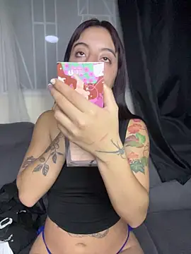 Snapshot of Mia_fiire chatting on June 2026 03:00:01 AM Mia fiire online show from June 2026 03:00:01 AM