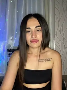 Snapshot of MonikaSi chatting on May 2026 05:21:02 PM MonikaSi online show from May 2026 05:21:02 PM