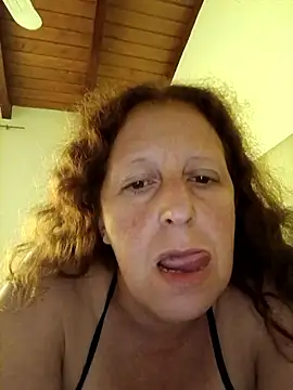 Snapshot of nikiarg chatting on April 2026 03:44:01 PM nikiarg online show from April 2026 03:44:01 PM