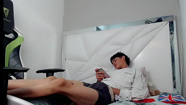 Lil babyyy  online show from December 2025 03:47:02 AM