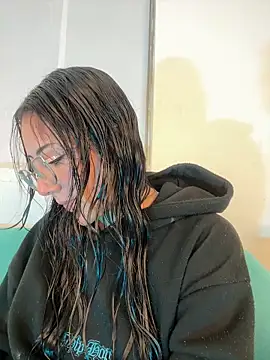 Dafne se online show from February 2026 12:06:02 AM