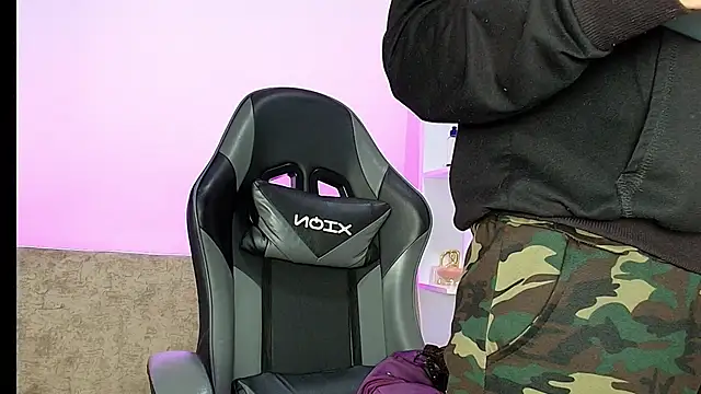 Nahomi rous777 online show from February 2026 02:07:01 PM