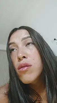 Lina Carolina online show from December 2025 10:02:01 AM