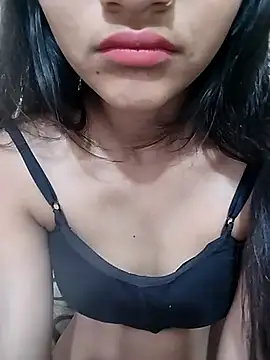 Snapshot of Sweet_Sexyy chatting on March 2026 04:48:01 AM Sweet Sexyy online show from March 2026 04:48:01 AM