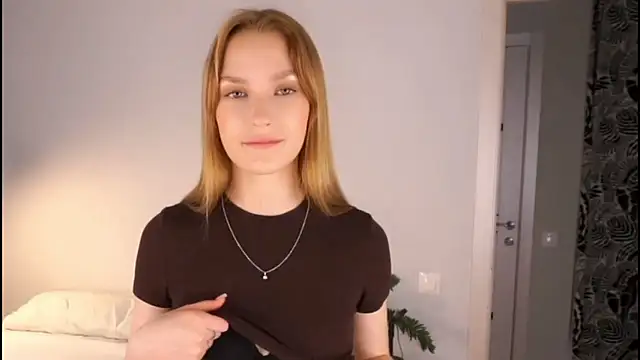 Spennsy Hellen online show from January 2026 10:44:02 PM