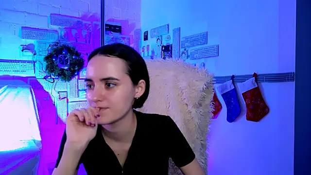 KateWillows online show from January 2026 04:29:01 AM