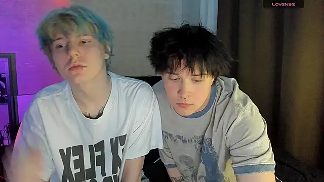 miya meow miku online show from December 2025 06:45:01 PM