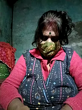 Snapshot of me-pari-hu chatting on January 2026 05:27:02 PM me-pari-hu online show from January 2026 05:27:02 PM