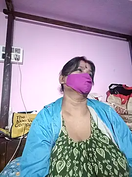 Snapshot of me-pari-hu chatting on January 2026 04:23:02 PM me-pari-hu online show from January 2026 04:23:02 PM