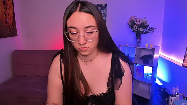 SwettieSammy online show from June 2026 12:06:01 PM