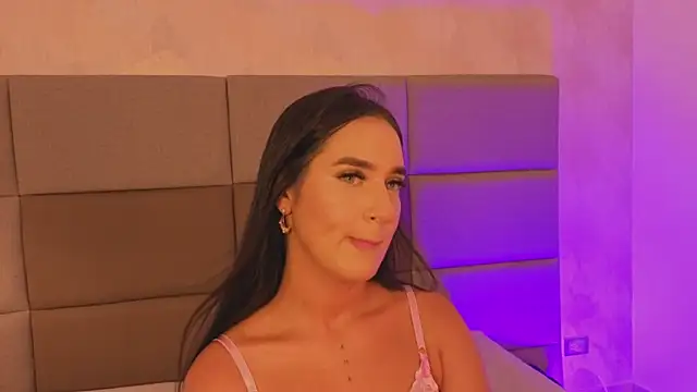 Emily luve online show from May 2026 07:54:01 PM